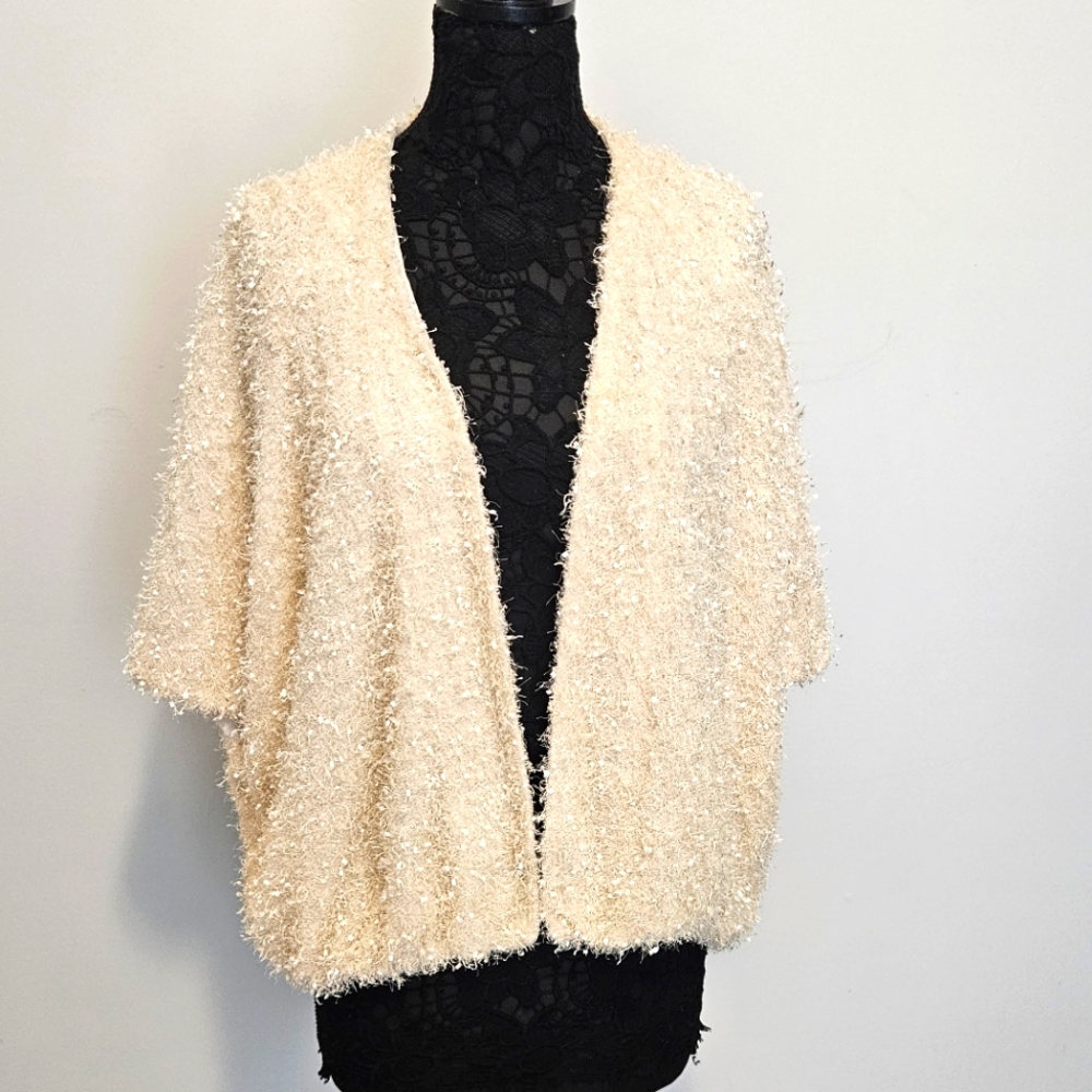 Umgee USA Open Sweater Beige Sz M/L EUC